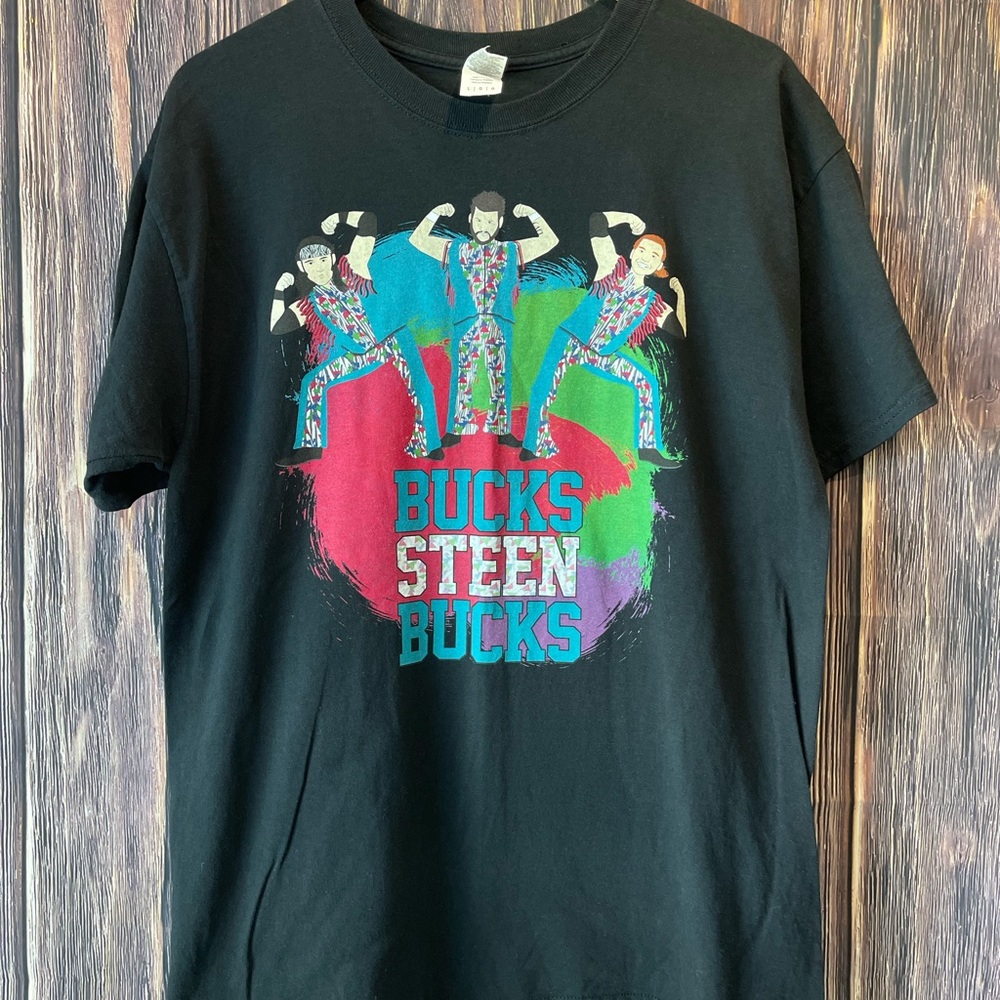 Bucks Steen Bucks Pro Wrestling T-Shirt Size Large Gildan